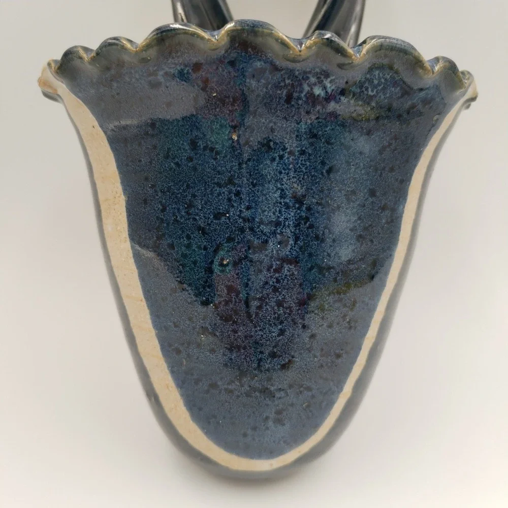 VTG Richard Sanderson Studio Art Pottery Wall Pocket Vase Blue Glaze‎ NH 2002